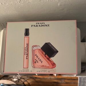 Prada Paradoxe Perfume Set - Soft Pink